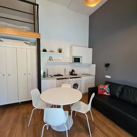 Hlius Brand New Apartahotel *